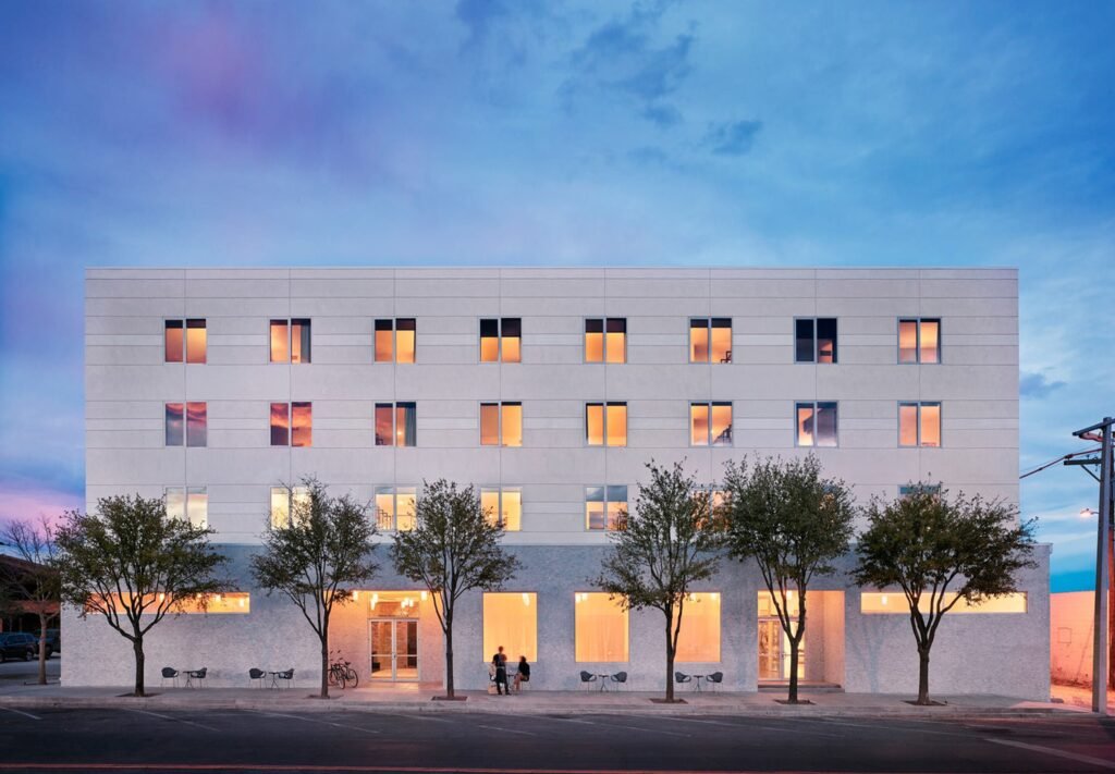 hotel in marfa